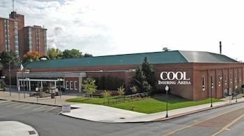 Super 8 By Wyndham Glens Falls Queensbury
